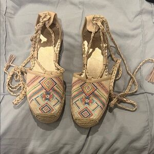 Nanette Lepore Multicolor Embroidered Espadrilles size 7.5